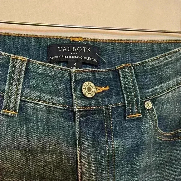 Talbots Simply Flattering‎ Collection 5 pocket solid color size 4 - Picture 2 of 7